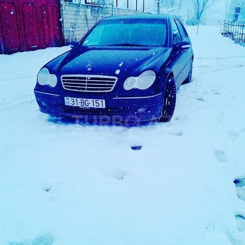 Mercedes C 200 2000, 160,000 km - 0.3 l - Sabirabad