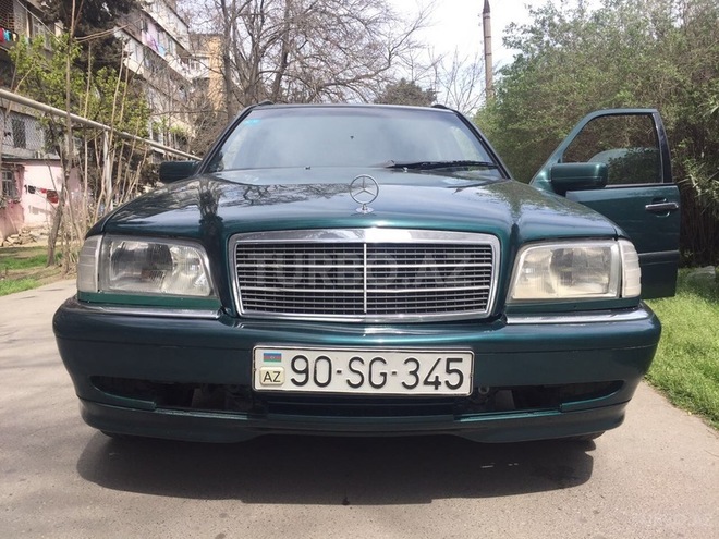 Mercedes C 180 1999, 357,000 km - 1.8 l - Bakı