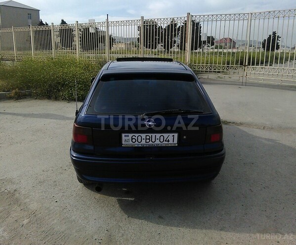 Opel Astra 1995, 321,588 km - 1.6 l - Bakı