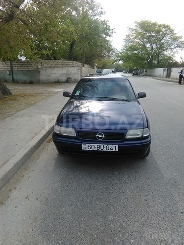 Opel Astra 1995, 321,588 km - 1.6 l - Bakı