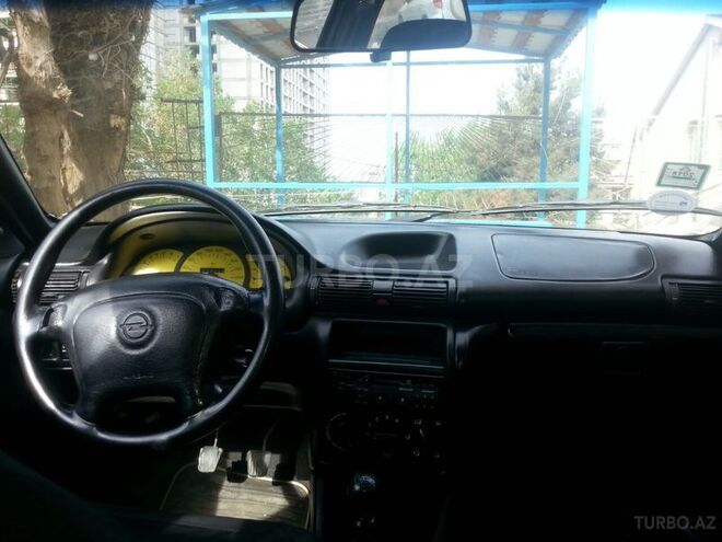 Opel Astra 1995, 321,588 km - 1.6 l - Bakı