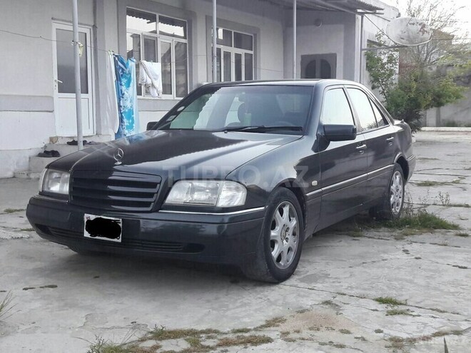 Mercedes C 200 1996, 201,542 km - 2.0 l - Bakı