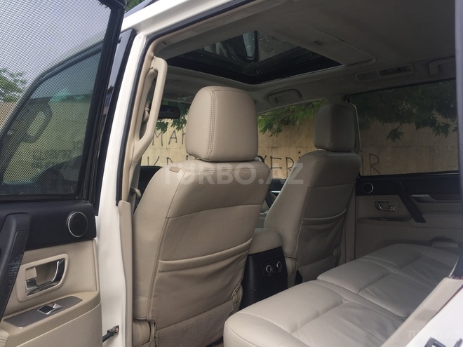 Mitsubishi Pajero 2007, 138,500 km - 3.8 л - Bakı