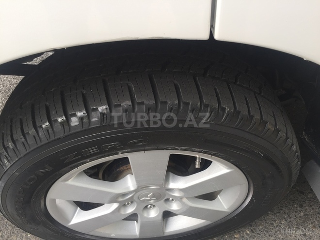 Mitsubishi Pajero 2007, 138,500 km - 3.8 л - Bakı