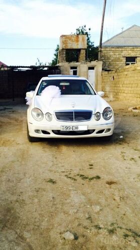 Mercedes E 320 2003, 200,000 km - 3.2 l - Bakı