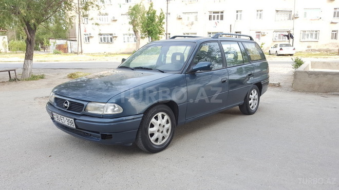 Opel Astra 1997, 207,000 km - 1.6 л - Sumqayıt