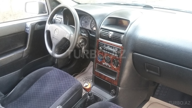 Opel Astra 1998, 193,000 km - 1.7 l - Bakı