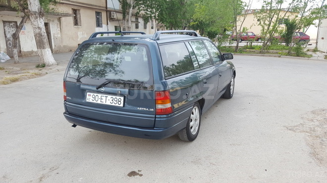 Opel Astra 1997, 207,000 km - 1.6 л - Sumqayıt