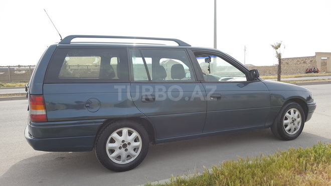 Opel Astra 1997, 207,000 km - 1.6 л - Sumqayıt