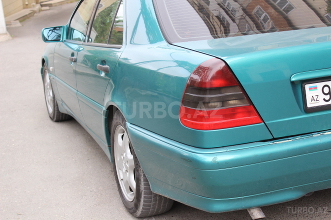 Mercedes C 180 1998, 210,000 km - 1.8 l - Bakı