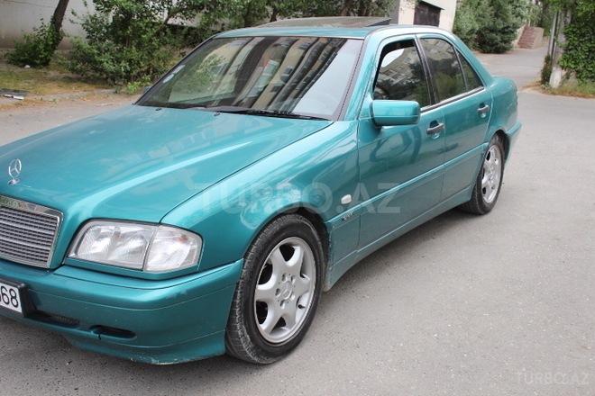 Mercedes C 180 1998, 210,000 km - 1.8 l - Bakı
