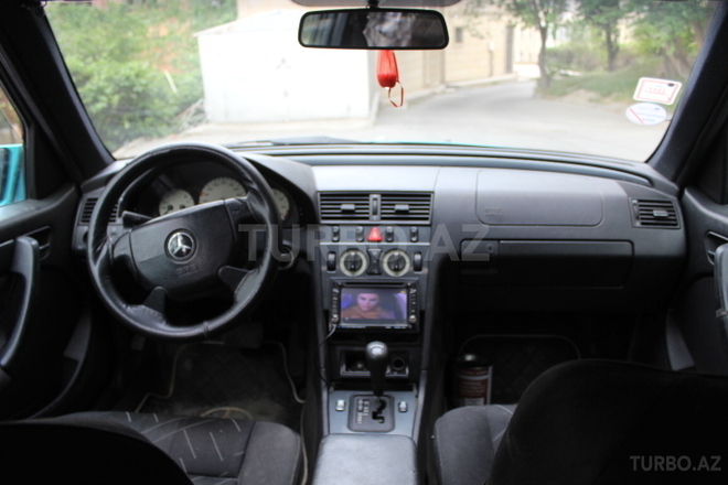 Mercedes C 180 1998, 210,000 km - 1.8 l - Bakı