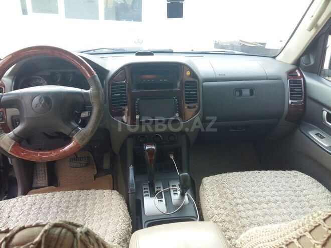 Mitsubishi Pajero 2005, 350,000 km - 3.0 л - Bakı