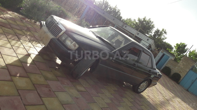 Mercedes 190 1991, 150,000 km - 2.0 l - Ağdam