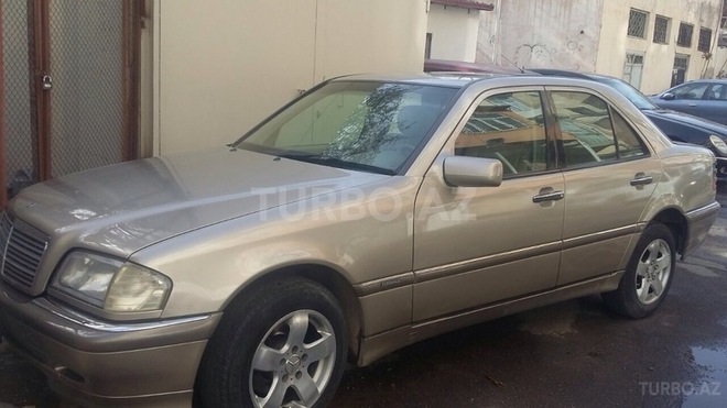 Mercedes C 230 1998, 260,000 km - 0.2 l - Bakı