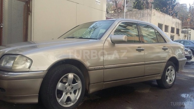Mercedes C 230 1998, 260,000 km - 0.2 l - Bakı