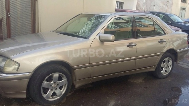 Mercedes C 230 1998, 260,000 km - 0.2 l - Bakı
