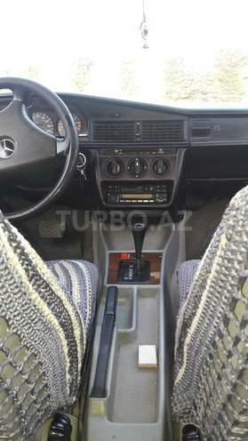 Mercedes 190 1991, 109 km - 0.2 l - Bərdə