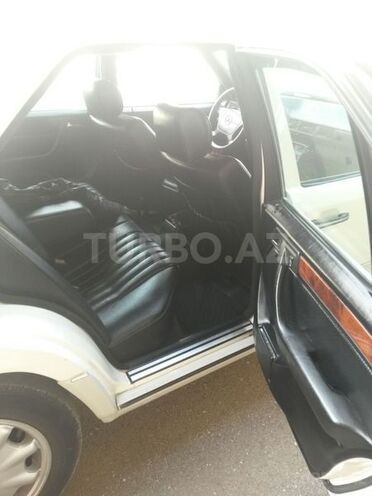Mercedes E 220 1993, 356,987 km - 2.2 l - İmişli