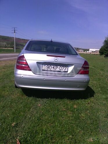 Mercedes E 280 2005, 170,000 km - 3.0 l - Şamaxı