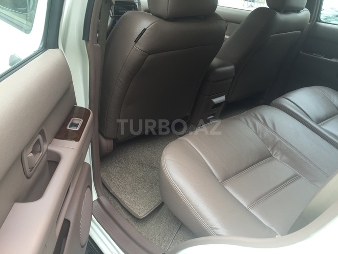 Nissan Pathfinder 2001, 229,000 km - 3.3 l - Bakı