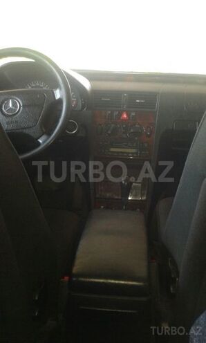 Mercedes C 180 1999, 225,000 km - 1.8 l - Biləsuvar