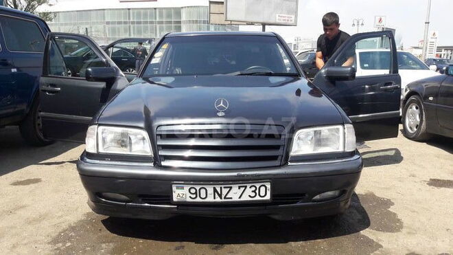 Mercedes C 240 1998, 385,000 km - 2.4 l - Bakı