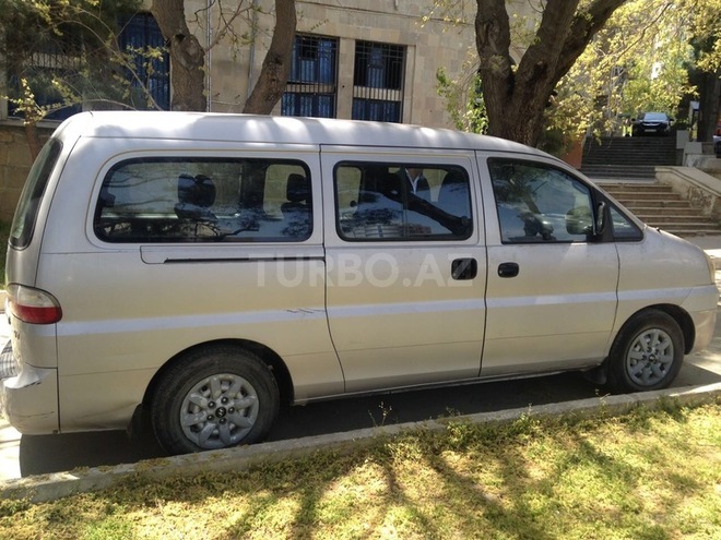 Hyundai H-1 2004, 159,000 km - 2.5 l - Bakı