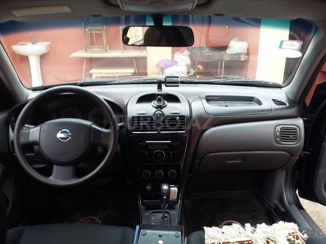 Nissan Sunny 2008, 200,000 km - 1.6 л - Bakı