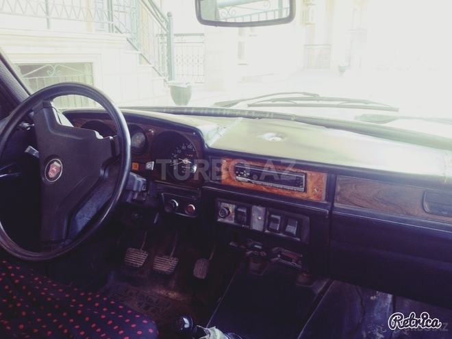 GAZ 24 1981, 180,000 km - 2.3 l - Bakı