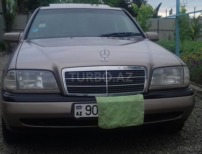 Mercedes C 220 1994, 300,000 km - 2.2 l - Masallı