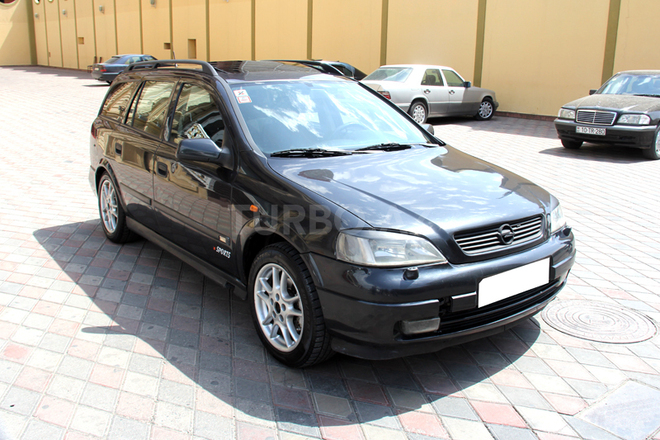 Opel Astra 1998, 138,000 km - 2.0 l - Bakı