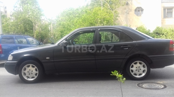 Mercedes C 180 1996, 295,000 km - 1.8 л - Bakı
