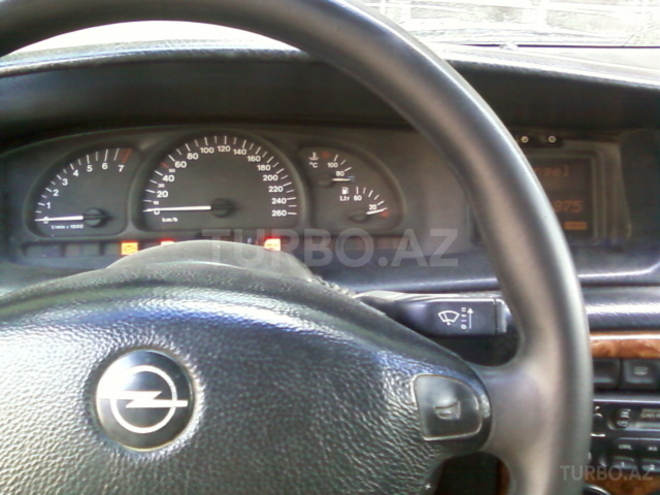 Opel Vectra 1997, 250,000 km - 2.0 л - Şirvan