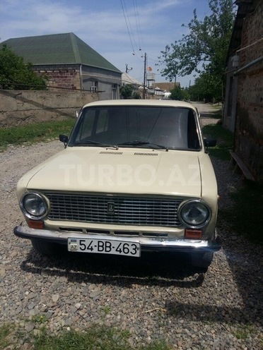 LADA (VAZ) 21011 1985, 300,000 km - 1.3 l - Bakı