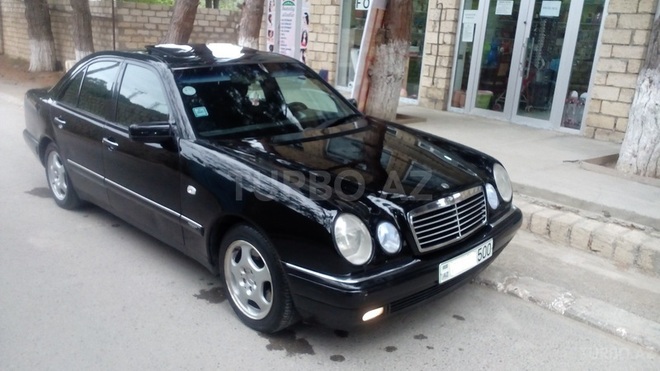 Mercedes E 320 1995, 190,000 km - 3.2 l - Xırdalan