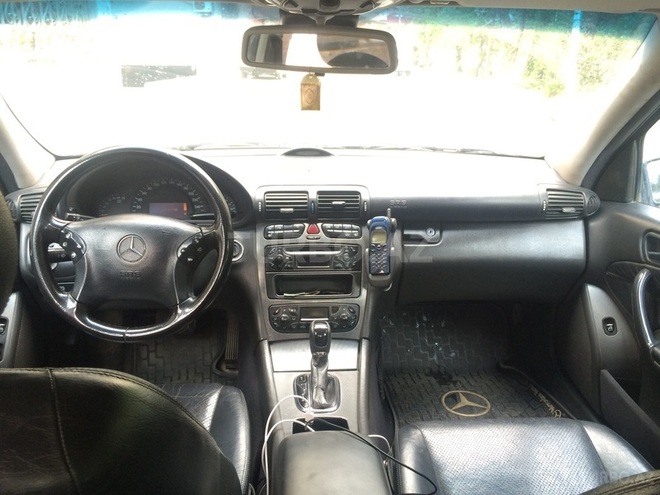 Mercedes C 240 2001, 208,341 km - 2.6 l - Bakı
