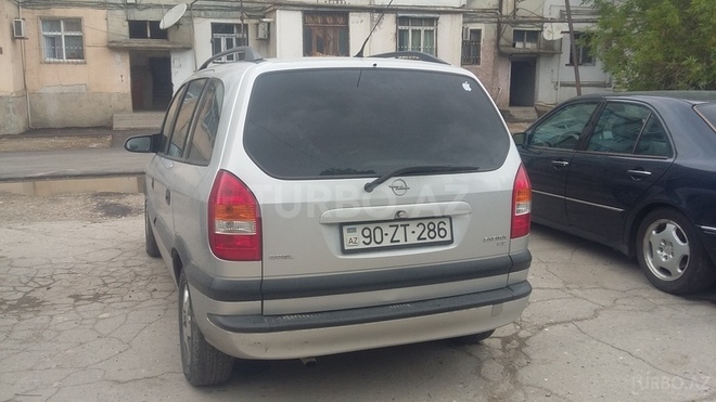Opel Zafira 2002, 239,633 km - 2.2 л - Sumqayıt