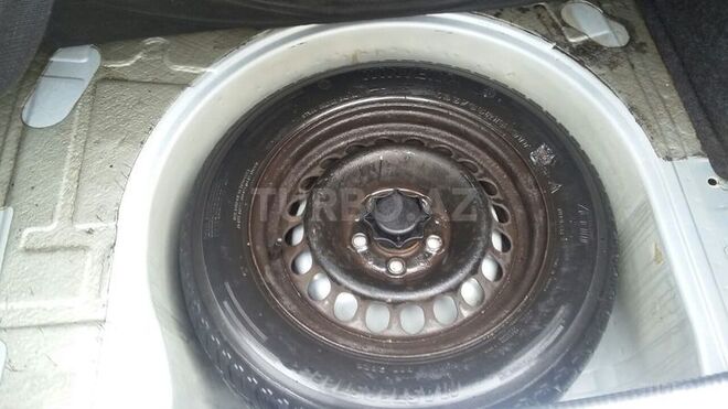 Volkswagen Passat 2002, 169,000 km - 1.8 л - Bakı