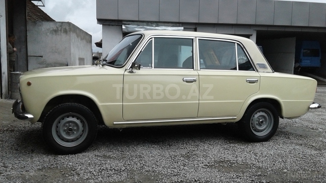 LADA (VAZ) 21011 1982, 440,000 km - 1.3 l - Şəki