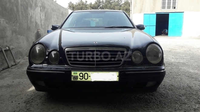 Mercedes E 270 2000, 310,000 km - 2.7 л - Bakı