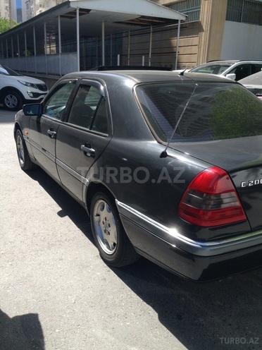 Mercedes C 200 1994, 215,000 km - 2.0 л - Bakı