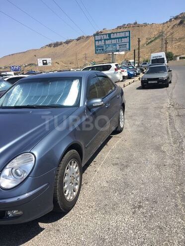 Mercedes E 220 2002, 269,000 km - 2.2 l - Bakı