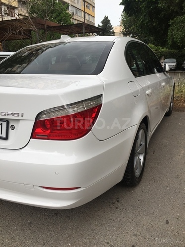 BMW 528 2008, 194,000 km - 3.0 l - Bakı