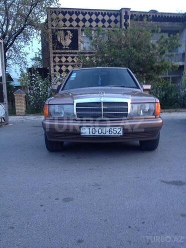 Mercedes 190 1992, 350,000 km - 2.0 l - Şəki
