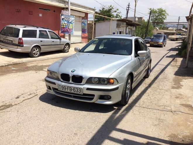 BMW 525 2001, 190,000 km - 2.5 l - Bakı