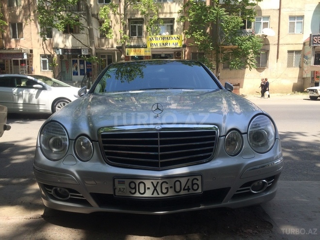 Mercedes E 320 2003, 207,000 km - 3.2 л - Bakı