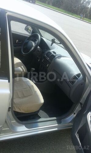 Hyundai Accent 2004, 366,700 km - 1.5 л - Bakı