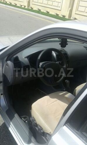 Hyundai Accent 2004, 366,700 km - 1.5 л - Bakı