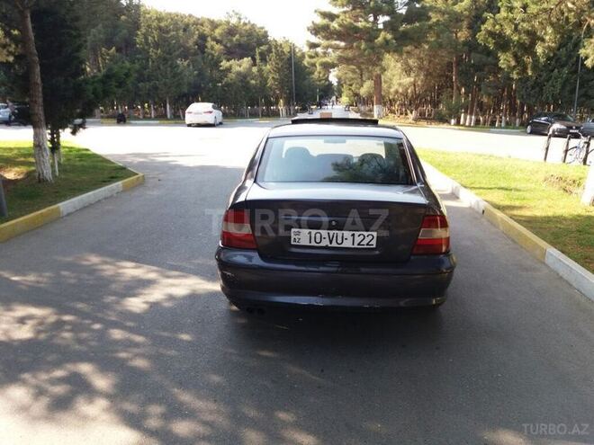 Opel Vectra 1997, 198,000 km - 2.0 l - Sumqayıt